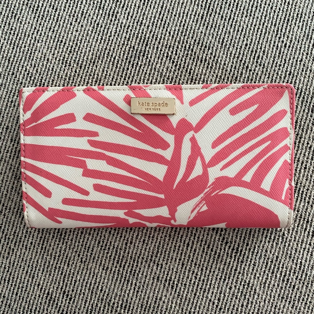 Kate spade Pink and white wallet